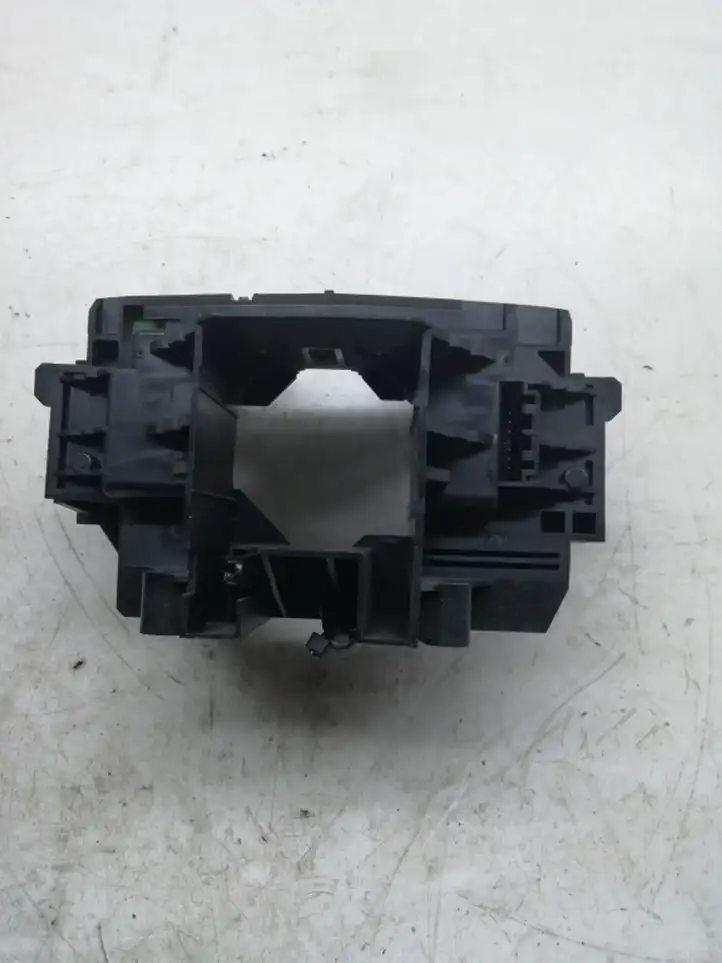 Volvo S80 (2006 - 2009) 30773859 Датчик угла поворота руля — фото 3