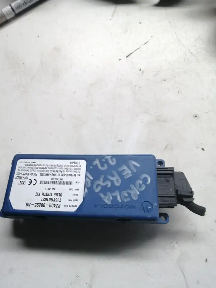 Toyota Corolla Verso AR10 (2004 - 2009) PZ40900295A0 Bluetooth модуль — фото 2