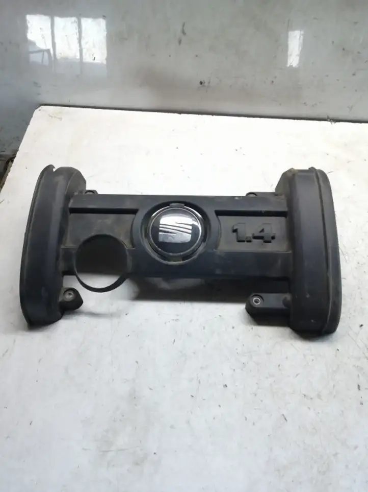 Seat Ibiza III (6L) (2002 - 2008) 036103925CF Крышка двигателя декоративная — фото 1