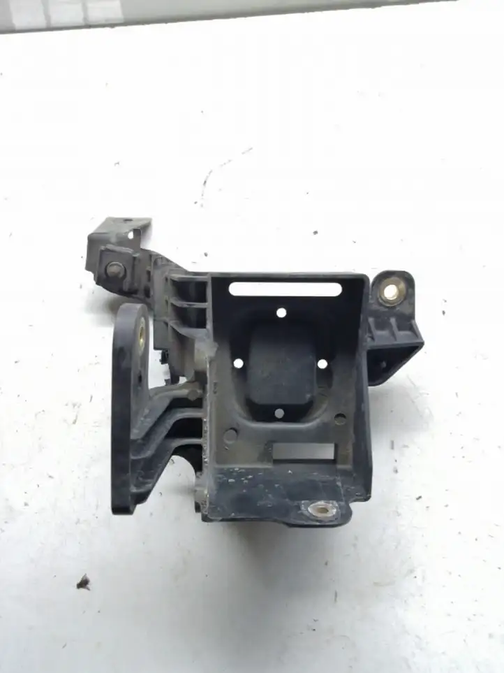 Opel Zafira B (2003 - 2006) 13214939 Кронштейн блока ABS — фото 2