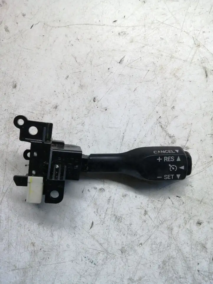 Toyota Corolla Verso AR10 (2004 - 2009) 18A174 Переключатель круиз-контроля — фото 1