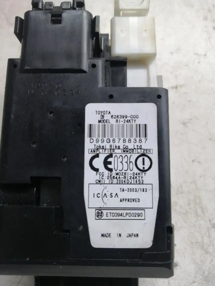 Toyota Corolla Verso AR10 (2004 - 2009) 626399000 Контактная группа замка зажигания — фото 2