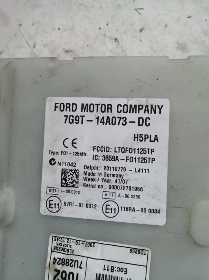 Ford Mondeo MK IV (2007 - 2014) 7G9T14A073DC Блок предохранителей — фото 4