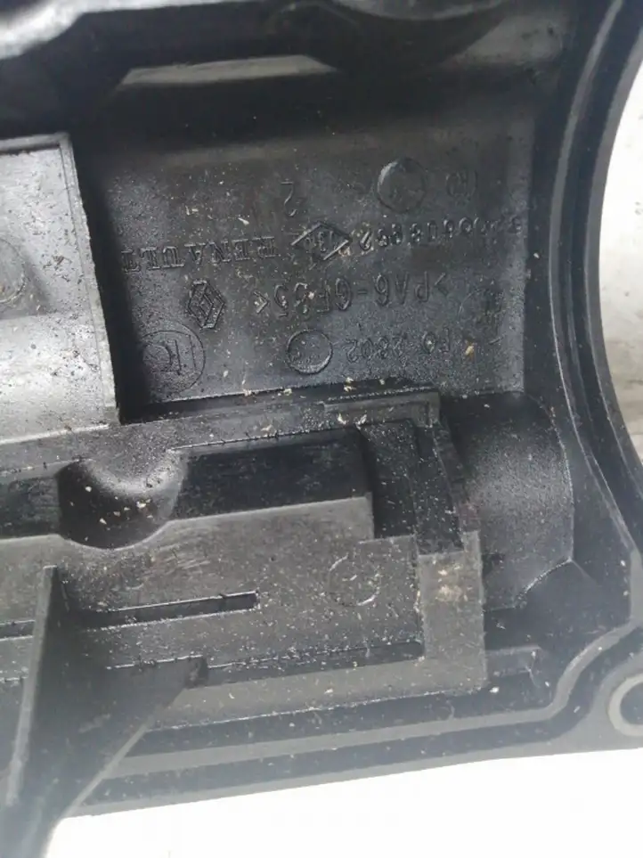 Renault Megane II (2006 - 2008) 8200608952 Крышка головки блока цилиндров — фото 3