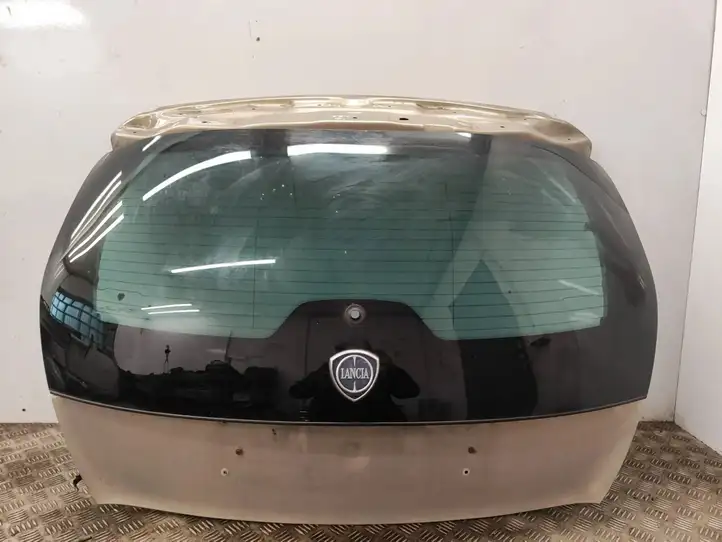 Lancia Delta (2008 - 2014) 43R004654 Крышка багажника — фото 1