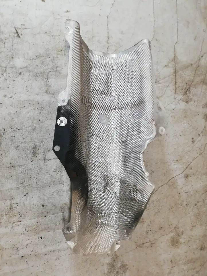 Volvo V40 (2012 - 2016)  31497416 Теплоизоляция (теплозащита)