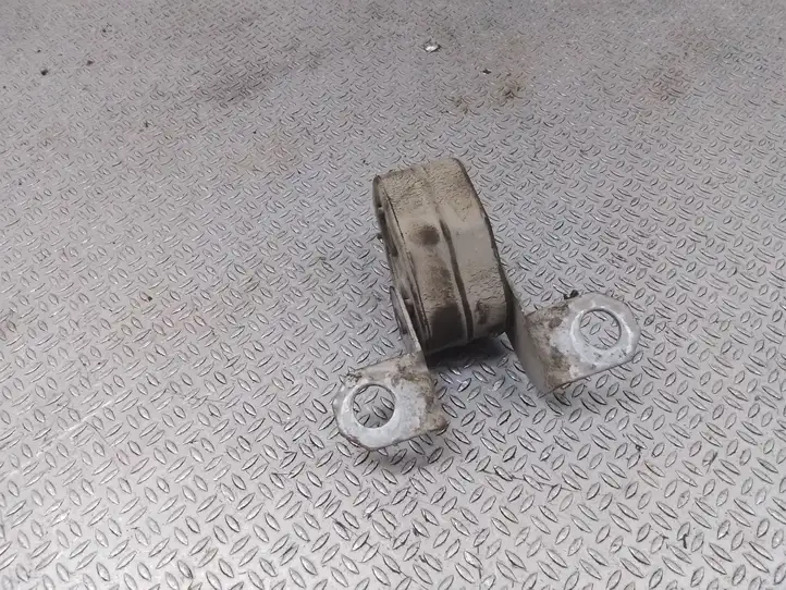 Volkswagen Transporter-Caravelle (2009 - 2015)   Держатель глушителя