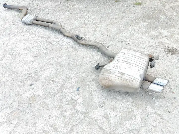 BMW 5 F10 F11 (2009 - 2016)  7807110 Глушитель