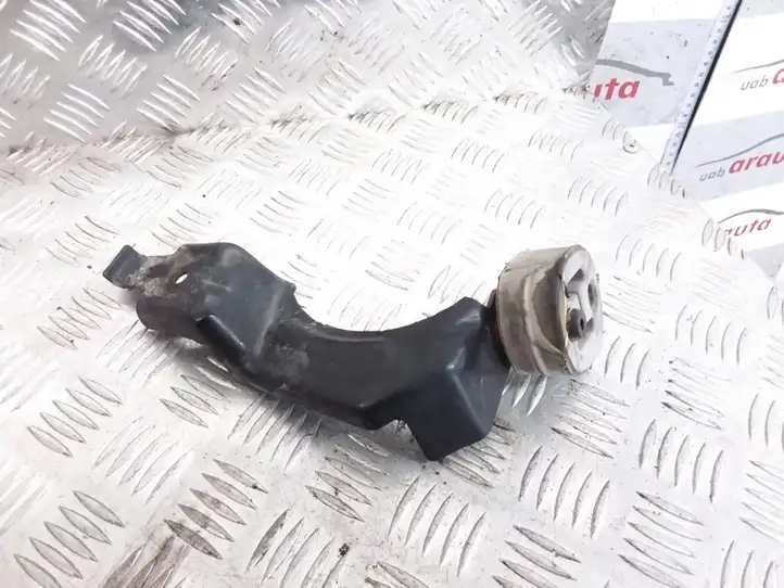 Audi Q3 8U (2011 - 2014) 8D0253147E Кронштейн глушителя — фото 1