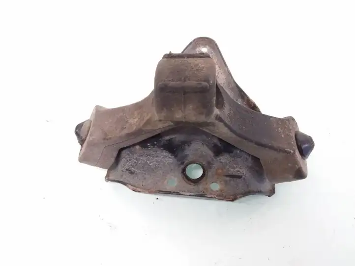 Seat Ibiza III (6L) (2002 - 2008) 6Q0253147 Кронштейн глушителя — фото 1