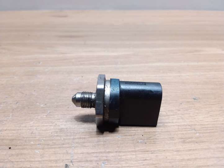 Audi A4 (2004 - 2009)  06H906051A Датчик уровня горючего