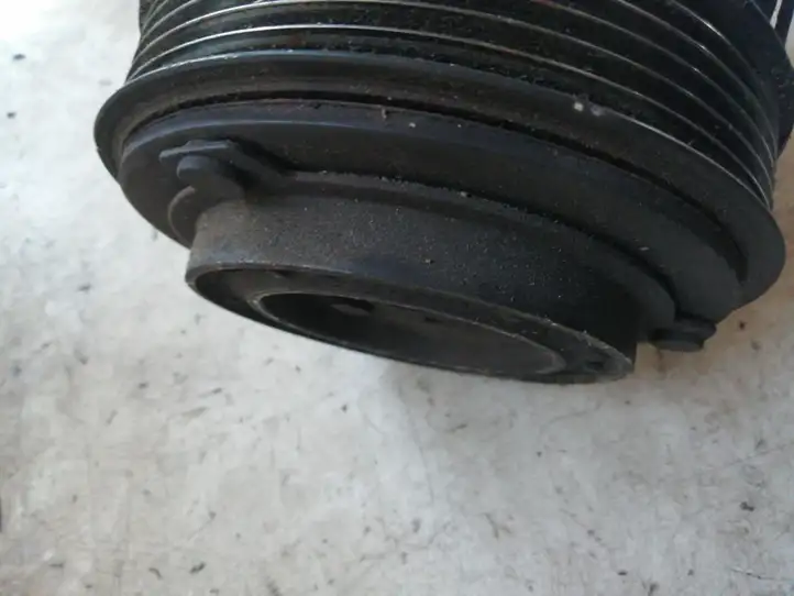 Volvo XC70 (2007 - 2013) P30780326 Компрессор (насос) кондиционера воздуха — фото 2