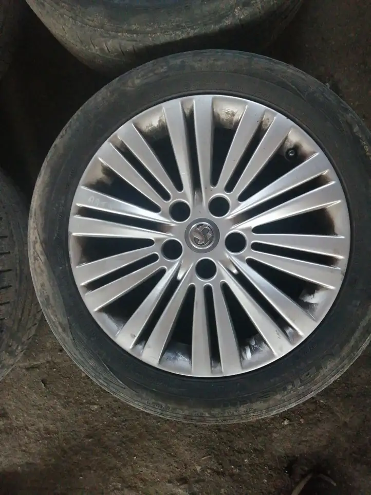 Opel Astra J (2009 - 2012) Летняя шина R17 — фото 3
