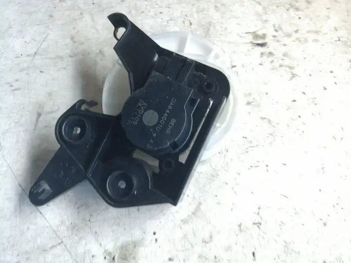 Opel Astra J (2009 - 2012) 410473243 Двигатель задвижки потока воздуха — фото 1