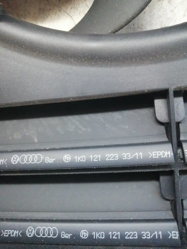Volkswagen Golf VI (2009 - 2013) 1K0121223 Дифузор радиатора — фото 10