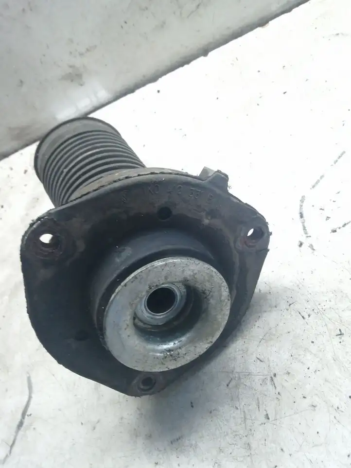 Audi A3/S3 8P (2008 - 2013) 1K0412331B Опорный подшипник амортизатора — фото 1