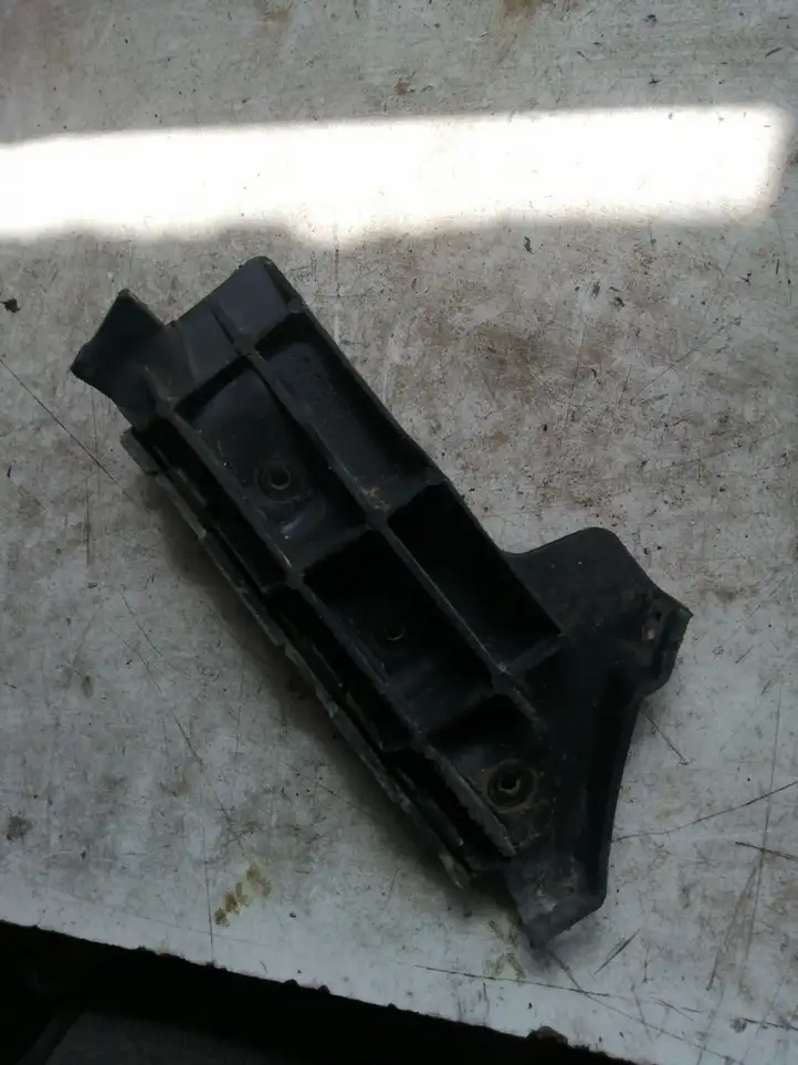 Seat Ibiza III (6L) (2002 - 2008) 6L0807184C Кронштейн переднего бампера — фото 2