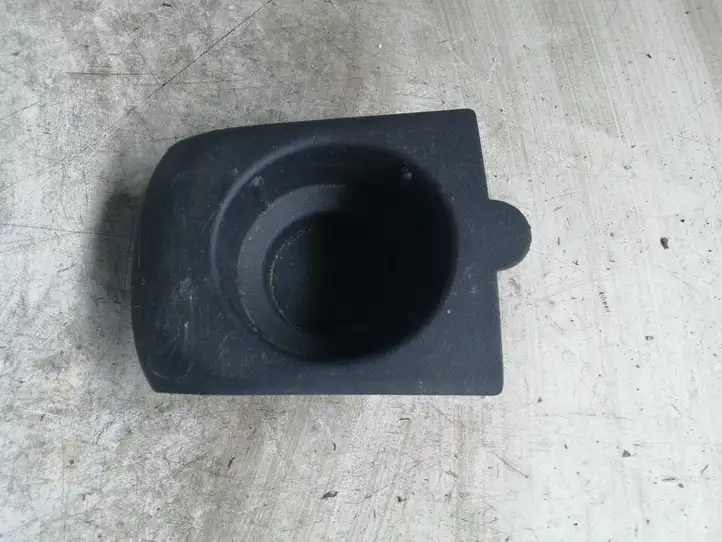 Seat Ibiza III (6L) (2002 - 2008) 6L0858195 Прочие детали салона — фото 1