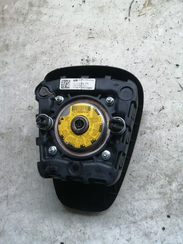 Opel Meriva B (2010 - 2014) 13300475 Подушка безопасности руля — фото 4