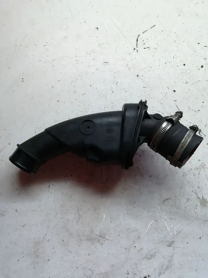 Volvo S80 (2006 - 2009) 30778734 Резонатор впуска — фото 3