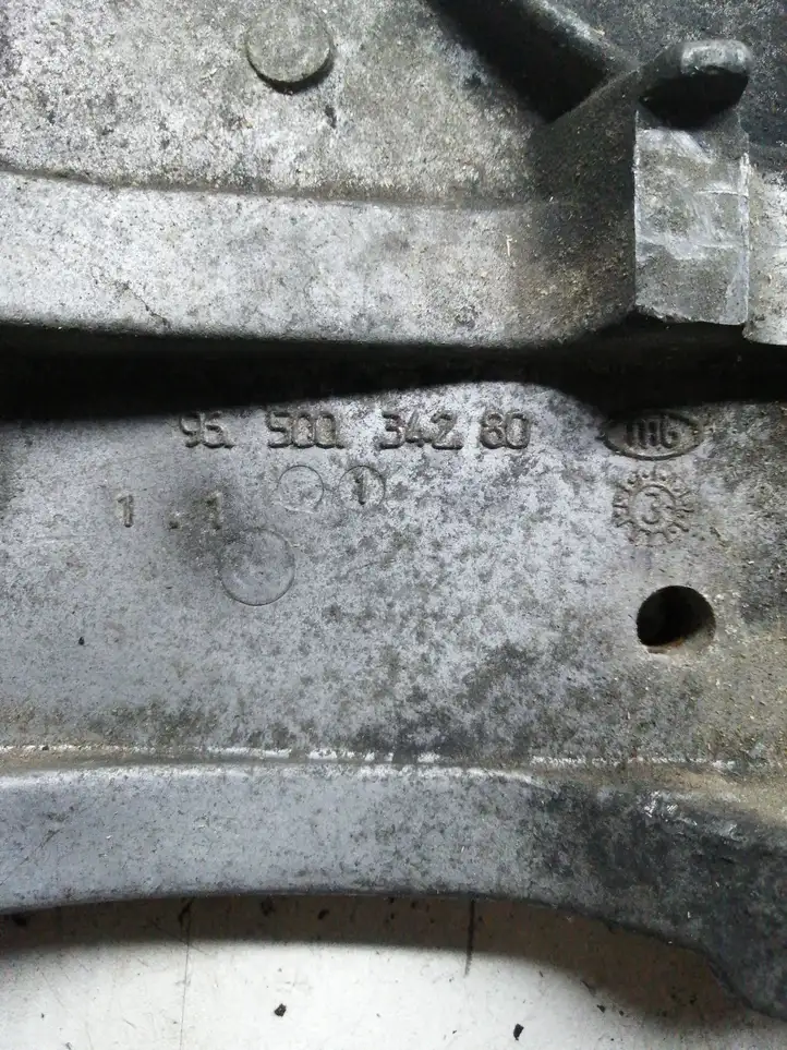 Peugeot 407 (2004 - 2011) 9650034280 Кронштейн генератора — фото 3