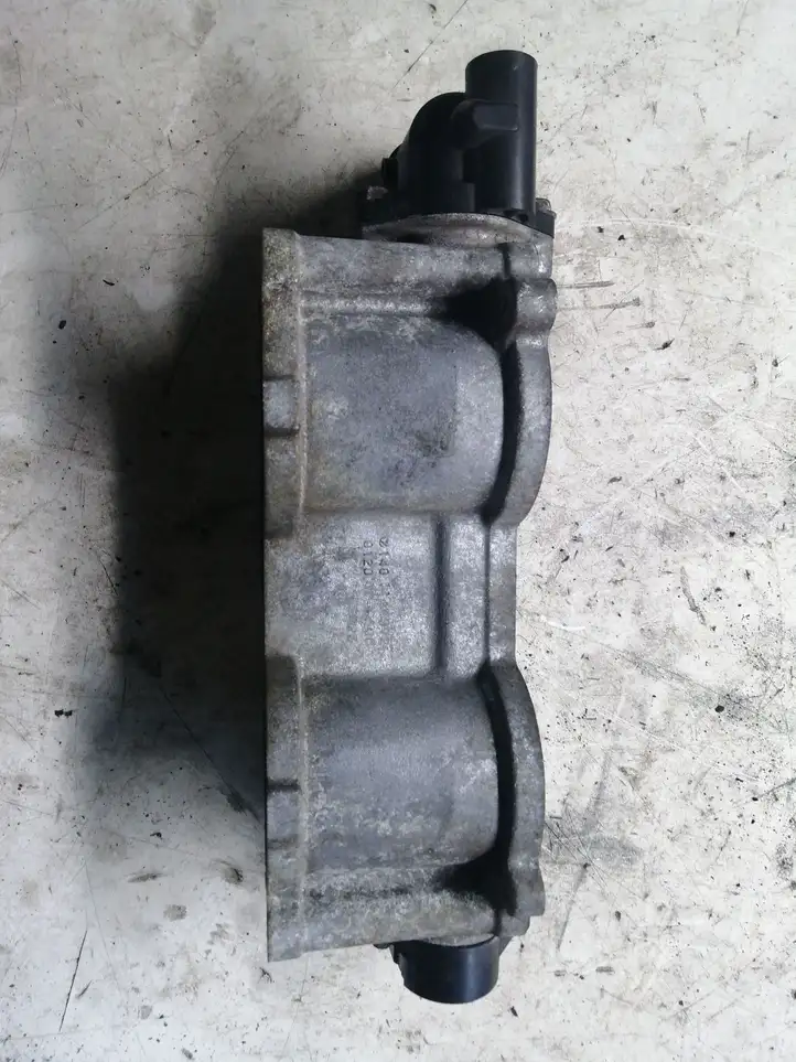 Subaru Forester SG (2003 - 2005) 14011AB372 Дроссельная заслонка — фото 2