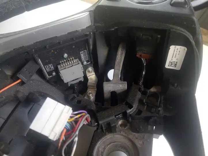 Honda CR-V (2012 - 2016) Руль — фото 3
