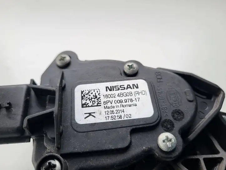 Nissan Qashqai (2013 - 2017) Педаль акселератора — фото 6