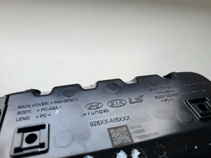 Kia Xceed (2019 - 2022) Передняя подсветка — фото 3