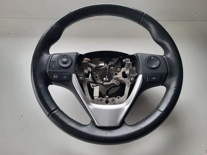 Toyota Auris E180 (2012 - 2018) Руль — фото 1
