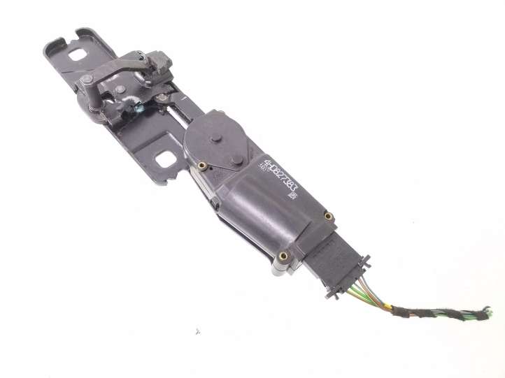 Audi A8 (2010 - 2014)  4H0827383 Притягиватель задней крышки