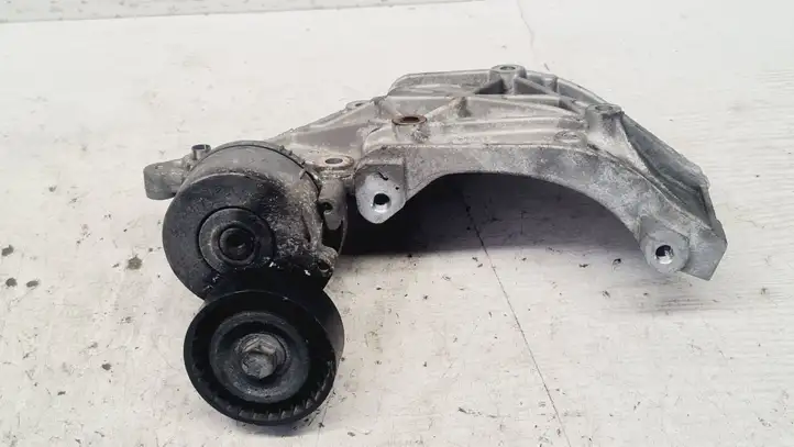 Peugeot 308 (2007 - 2013) 9682367380 Кронштейн генератора — фото 2
