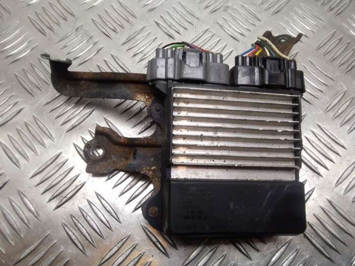 Toyota Avensis T250 (2006 - 2009)  8987171010 Блок управления топливных форсунок