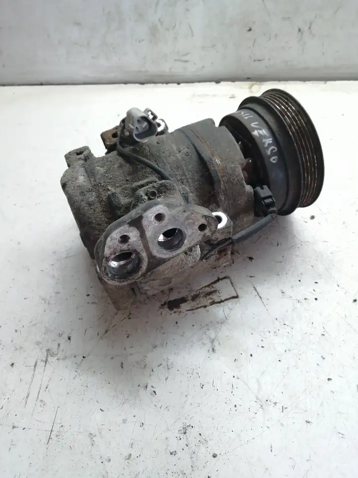 Toyota Avensis Verso (2004 - 2009) 2473002720 Компрессор (насос) кондиционера воздуха — фото 3