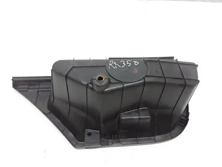 Lexus RX 330 - 350 - 400H (2008 - 2012) Прочая отделка багажника — фото 3