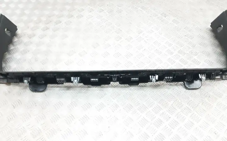 BMW 5 G30 G31 (2016 - ) 7387530 Боковая обшивка багажника — фото 4