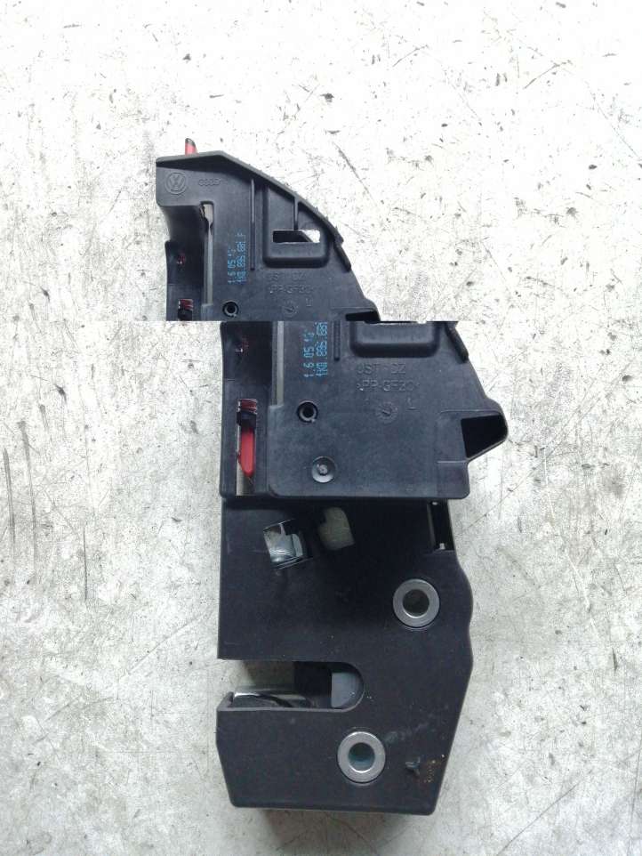 Audi A3/S3 8P (2008 - 2013)  1K0885681 Замок опоры спинки сиденья