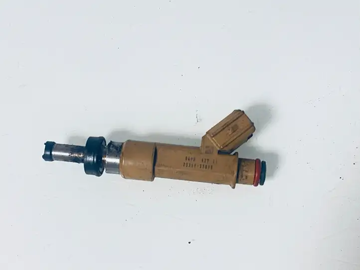 Lexus CT 200H (2013 - 2017) Форсунка — фото 1