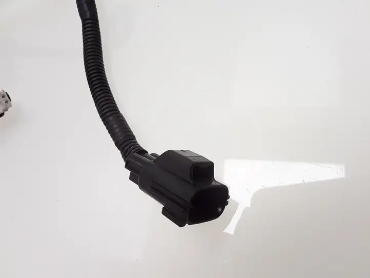 Volvo XC60 (2008 - 2013) Прочая электропроводка — фото 3