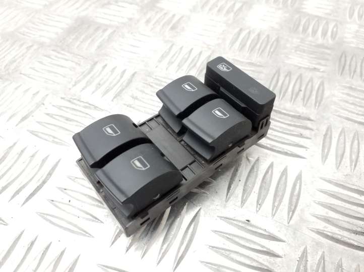 Seat Exeo (3R) (2008 - 2013)  8E0959851D Блок переключателей