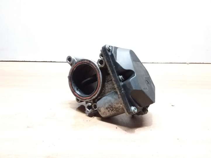 03L128063E Audi A4 S4 B8 8K Droselinė sklendė