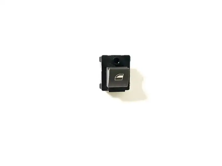 BMW 7 E65 E66 (2001 - 2008) 8379597 Кнопка стеклоподъемников — фото 1