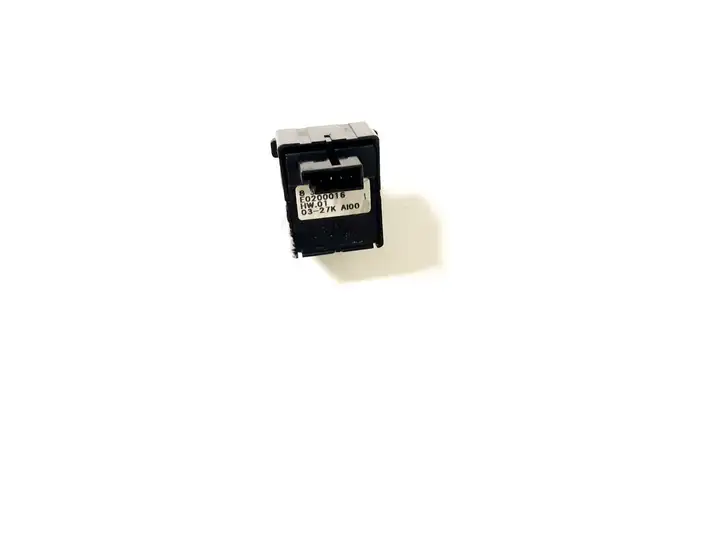 BMW 7 E65 E66 (2001 - 2008) 8379597 Кнопка стеклоподъемников — фото 2