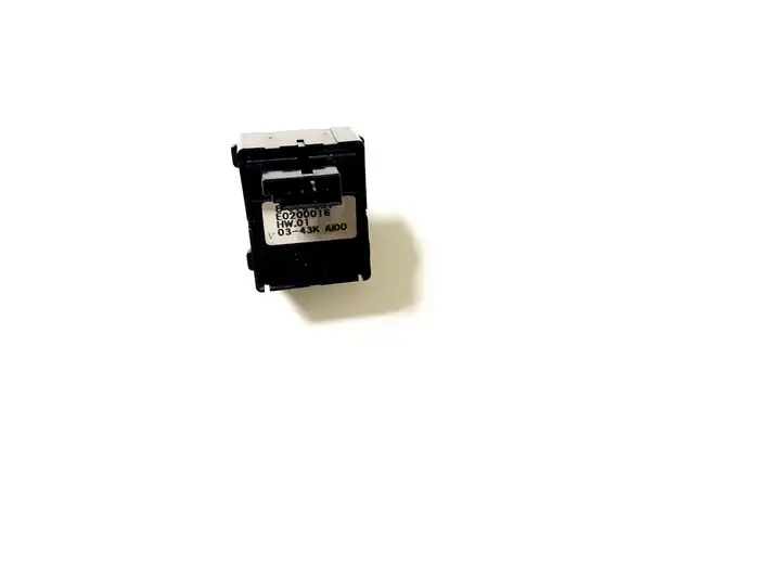 BMW 7 E65 E66 (2001 - 2008) 8379597 Кнопка стеклоподъемников — фото 2