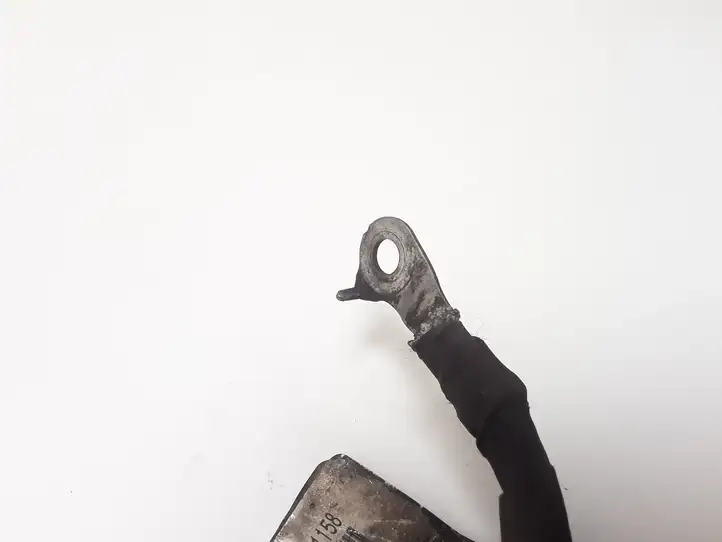 Mercedes-Benz ML W166 (2012 - 2017) Минусовой провод аккумулятора — фото 4