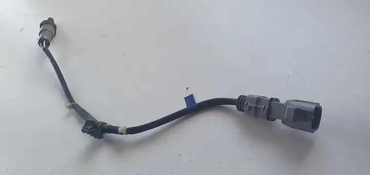 Toyota Yaris (2012 - 2014) Лямбда-зонд — фото 3