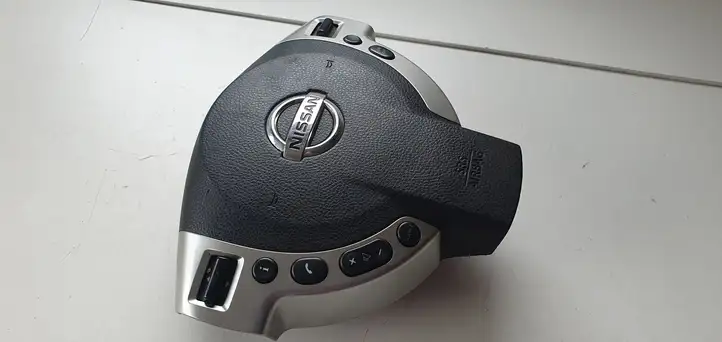 Nissan Qashqai (2006 - 2010) Подушка безопасности руля — фото 3