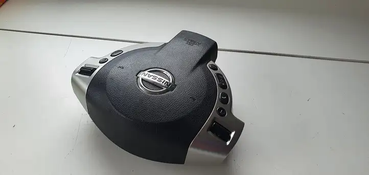 Nissan Qashqai (2006 - 2010) Подушка безопасности руля — фото 5