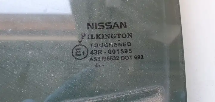 Nissan Leaf I (ZE0) (2010 - 2017) Стекло задней двери — фото 4