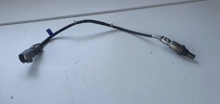 Toyota Yaris (2012 - 2014) Лямбда-зонд — фото 3